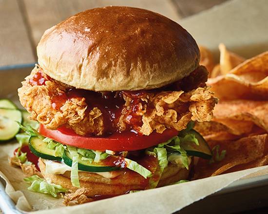Order Crispy Sriracha Chicken Sandwich food online from Aussie Grill Virtual store, Tampa on bringmethat.com