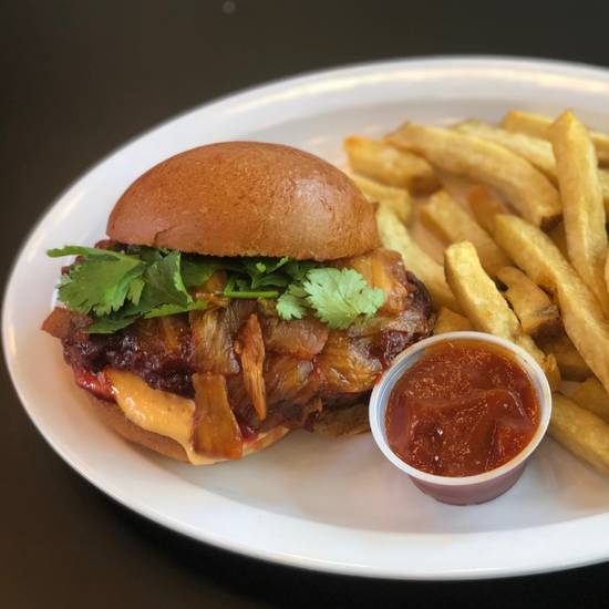 Order Kimchi Sandwich food online from Fry Chick store, Oakland on bringmethat.com