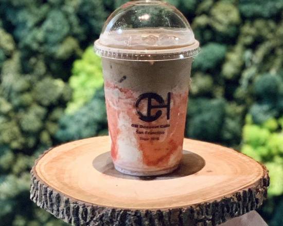 Order Iced Strawberry Hojicha Latte food online from Oh Dessert Cafe store, SF on bringmethat.com