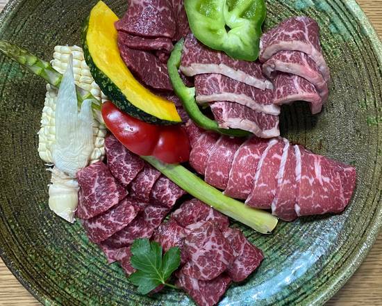Order Assorted -KOBE- BBQ PLATE food online from Manpuku Japanese Dining store, Costa Mesa on bringmethat.com