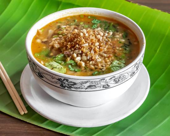 Order Hot and Sour Noodle Soup food online from Lucky House Thai Cuisine store, Berkeley on bringmethat.com