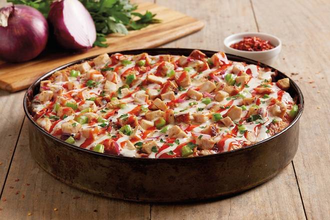 Order Buffalo Chicken Pizza - Large food online from Bj Restaurant & Brewhouse store, Westminster on bringmethat.com