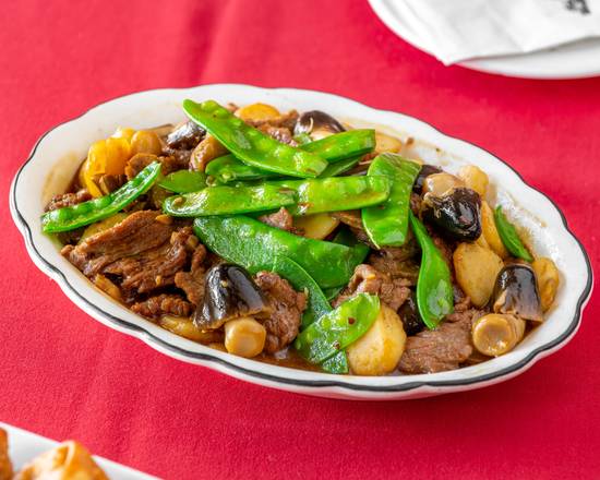 Order Szechuan Beef food online from Kowloon store, Saugus on bringmethat.com