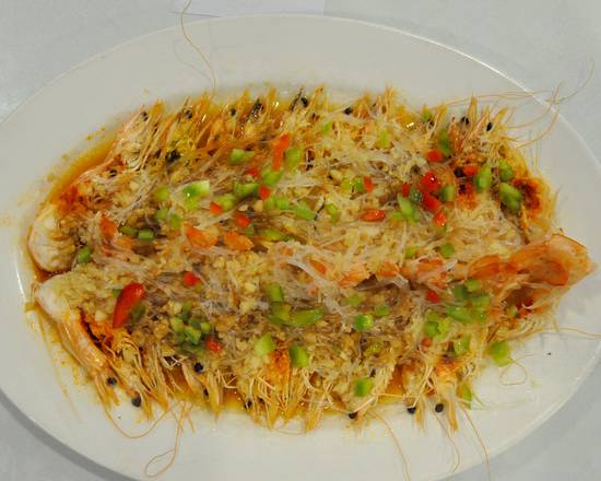 Order Steamed Shrimp with Minced Garlic（蒜蓉开边虾） food online from New Qingdao Restaurant store, Alhambra on bringmethat.com