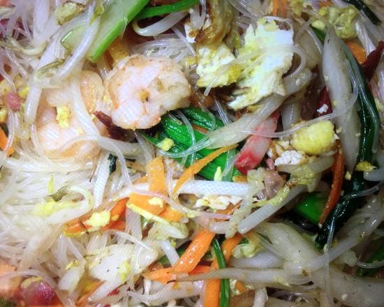 Order Cantonese Style Rice Noodles food online from Canton Chinese Restaurant store, Richardson on bringmethat.com