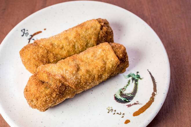 Order Big Bertha Egg Roll (1 pc) food online from Amerasia Kungfood store, Covington on bringmethat.com