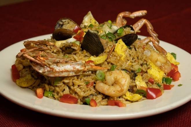 Order Arroz Chaufa Mariscos food online from Don Pollo store, New York on bringmethat.com