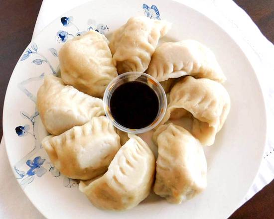 Order A9. Steamed Dumpling food online from China Kitchen Restaurant 新華 store, Chicago on bringmethat.com