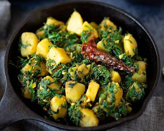 Order Alo Palak (spinach)  food online from Hadi Restaurant store, New York on bringmethat.com