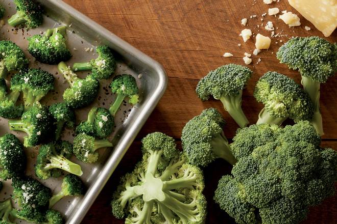 Order Add a Veggie food online from Fazoli's store, Lexington-Fayette on bringmethat.com