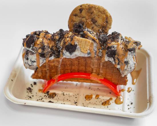 Order The Cookie Monster Taco food online from Taco Sweets store, Cedar Park on bringmethat.com