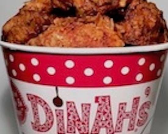 Order Budget Box O' Chicken food online from Dinah's Fried Chicken store, Glendale on bringmethat.com