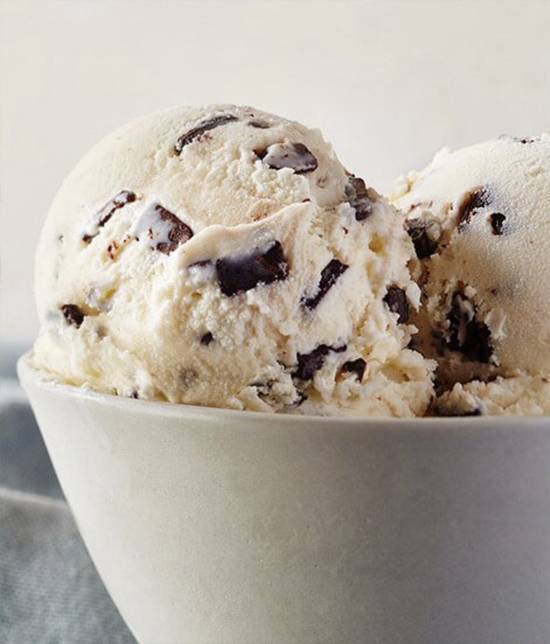 Order Mint Chip food online from Haagen Dazs Shop store, Woodbury on bringmethat.com