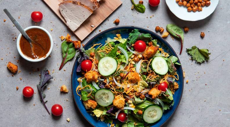 Order Farmhouse Salad food online from 4 Rivers Smokehouse store, Winter Park on bringmethat.com