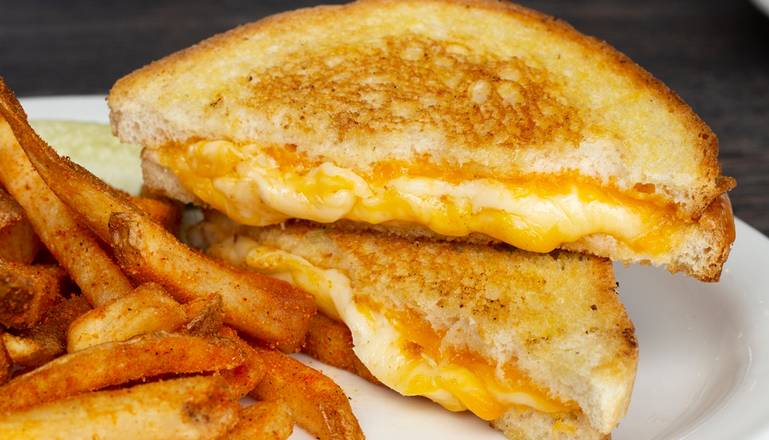 Order Grilled 3 Cheese food online from Metro Diner store, Columbus on bringmethat.com