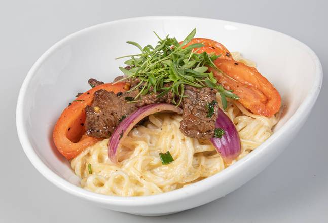 Order Sauteed-Tossed Noodles With Lomo Steak food online from Bocas Grill store, Miami on bringmethat.com