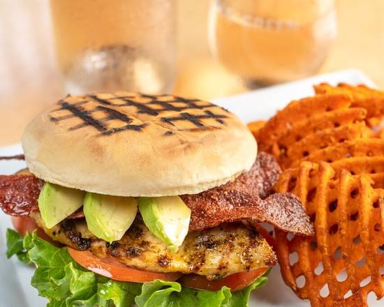 Order Grilled Chicken Avocado Sandwich food online from HS Green store, Houston on bringmethat.com