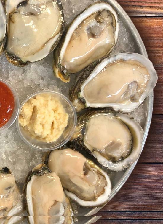 Order Steamed Oyster(6 pcs) food online from Red Crab Juicy Seafood store, Port Saint Lucie on bringmethat.com