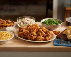 Chicken N Biscuits (1050 South Hwy Drive)