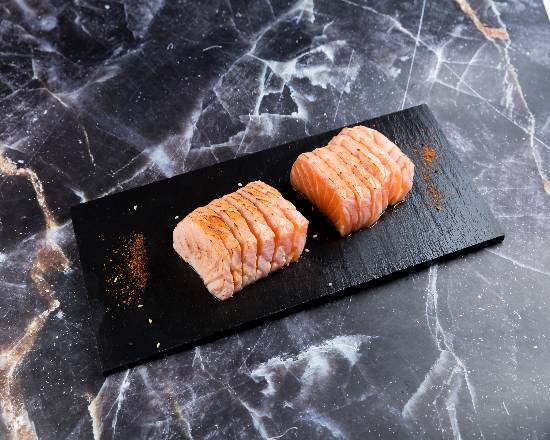 Tataki sashimi saumon