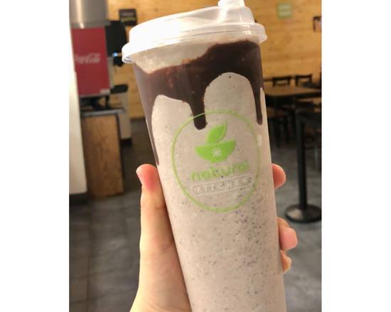 Order Oreo Milkshake food online from Natural Kitchen store, Orange Park on bringmethat.com