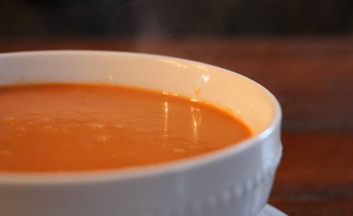 Order Creamy Tomato Basil Bisque Quart food online from Wantz &amp; Kneads store, Los Angeles on bringmethat.com