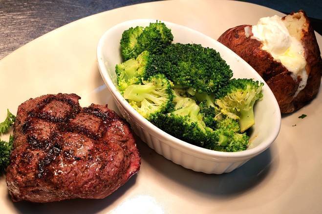 Order Broccoli food online from Harold Seltzer Steakhouse store, St. Petersburg on bringmethat.com