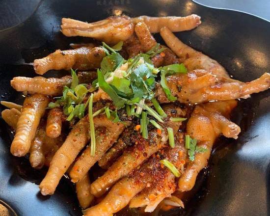 Order Braised Chicken Feet 辣卤耙鸡爪 food online from Hibiscus Tree 芙蓉树下 store, City Of Industry on bringmethat.com