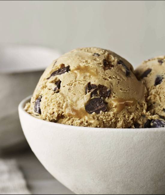Order Sea Salt Caramel Truffle food online from Haagen Dazs store, Greenville on bringmethat.com