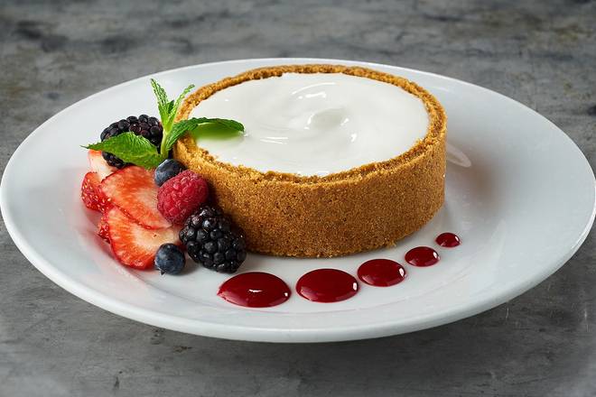 Order CLASSIC CHEESECAKE food online from Ruth's Chris Steak House - Knoxville store, Knoxville on bringmethat.com