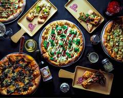 Roots Handmade Pizza (The Second City)