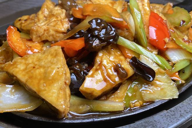 Order Sauteed Tofu on Metal Plate food online from Tasty China House store, Manhattan on bringmethat.com