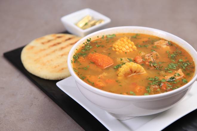 Order Hervido de Gallina (32 oz) food online from Chicken Grill store, Miami on bringmethat.com