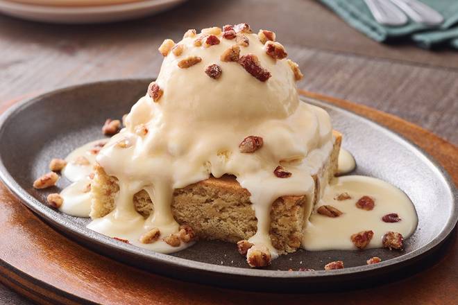Order Sizzlin' Butter Pecan Blondie food online from Applebee store, El Cajon on bringmethat.com
