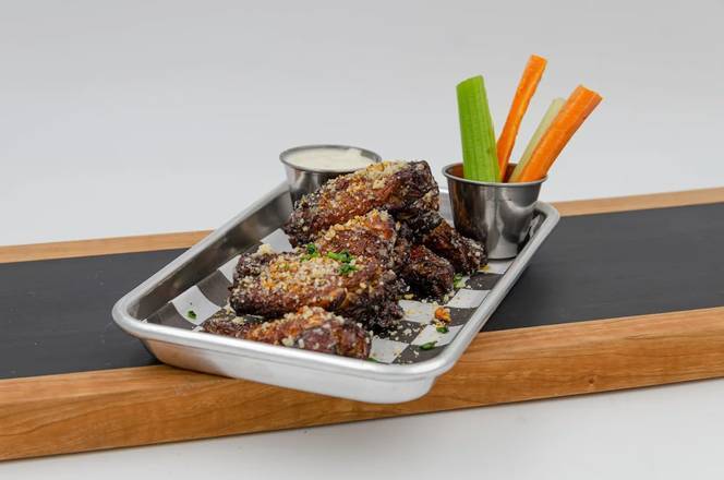 Order Garlic Parm  food online from Wing Master store, San Antonio on bringmethat.com