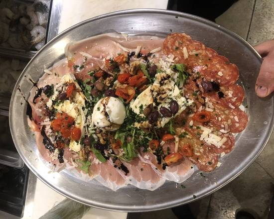 Order Antipasto Italiano w Burrata Cheese for 3/4pp food online from Caffe Di Mauro store, Miami Beach on bringmethat.com