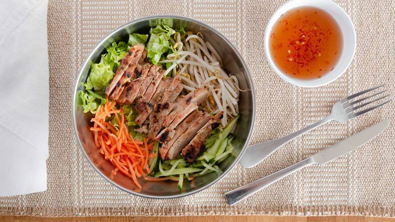 Order 21. Vermicelli with Grilled Chicken food online from Good Pho You store, Los Angeles on bringmethat.com
