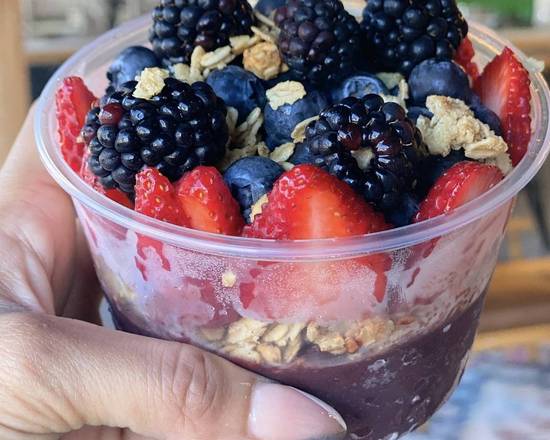 Order Berry Berry Bowl food online from Dwntwn Social store, Tampa on bringmethat.com