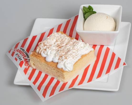 Order Tres Leches food online from Bocas Grill store, Miami on bringmethat.com