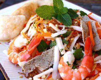 Order Goi Ngo Sen food online from Green Bamboo Noodle House store, Cordova on bringmethat.com
