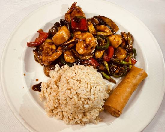 Order (L/C) Shrimp & Scallop Hunan Style (Spicy) food online from Qin Dynasty store, Houston on bringmethat.com