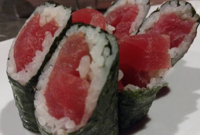 Order Tuna Roll food online from Nakama Sushi Restaurant & Lounge store, Goodyear on bringmethat.com