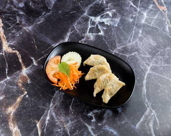 E1. Gyoza