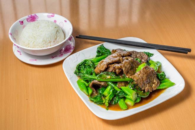 Order Chinese Broccoli Stir Fried food online from Pho Quyen Vietnamese Restaurant store, Pinellas Park on bringmethat.com