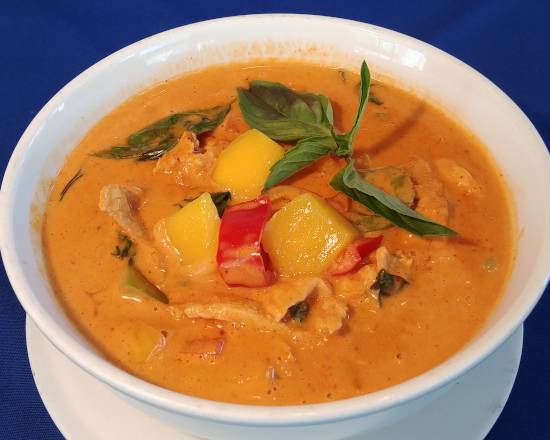 Order Mango Curry food online from Thai Chili Cuisine store, Santa Clara on bringmethat.com