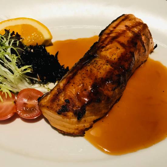 Order Salmon Lunch food online from Matsuhisa store, Beverly Hills on bringmethat.com