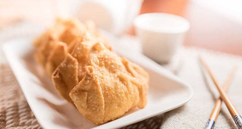 Order Crab Rangoon (6 pcs) food online from Mon Lung Restaurant store, Chicago on bringmethat.com