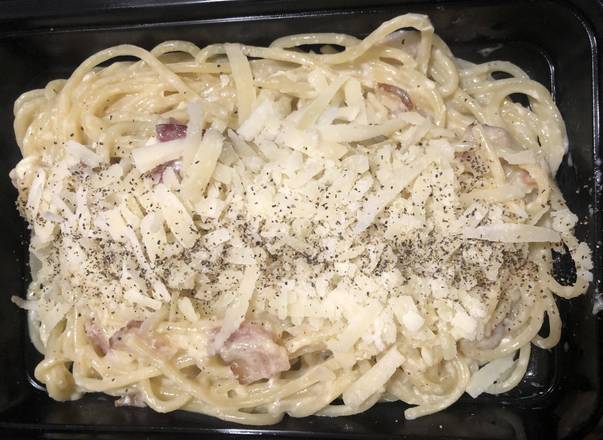 Order House Spaghetti Carbonara food online from Caffe Di Mauro store, Miami Beach on bringmethat.com