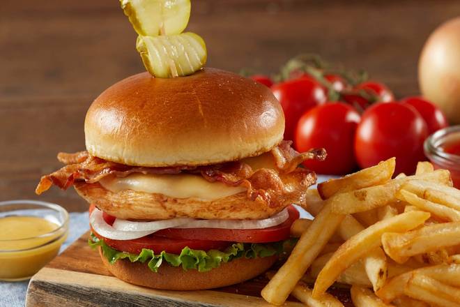 Order Farmhouse Grilled Chicken Sandwich food online from Bob Evans store, Port Orange on bringmethat.com
