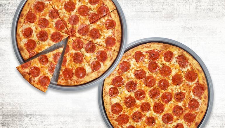 Order Pizza Duo Bundle food online from Pasqually's Pizza & Wings store, Birmingham on bringmethat.com